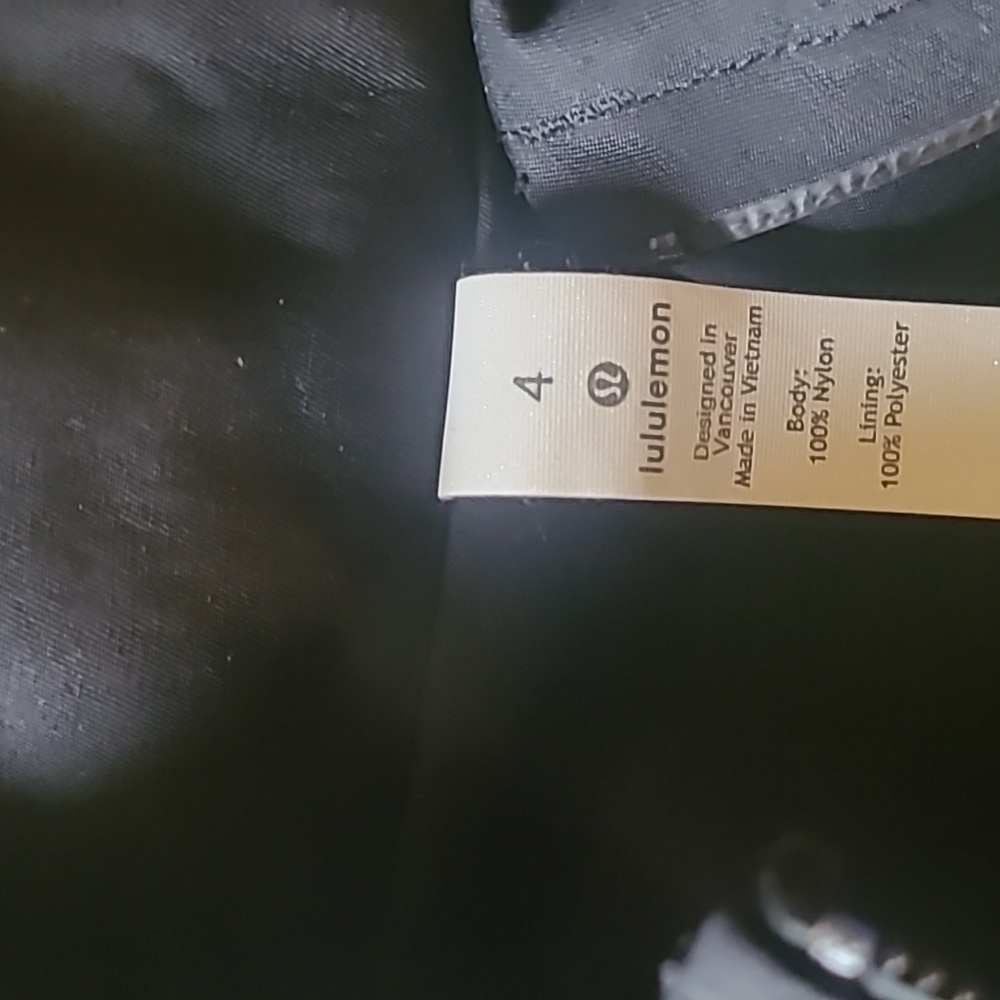 Lululemon jacket - Picture 2 of 2